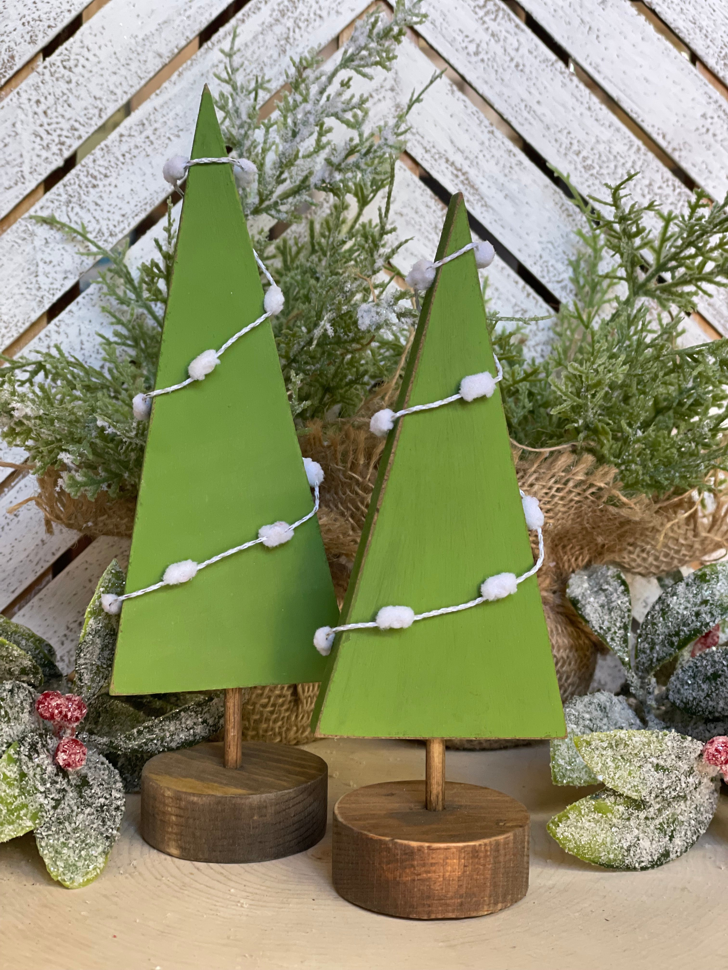 Wood tree set with white ball ribbon