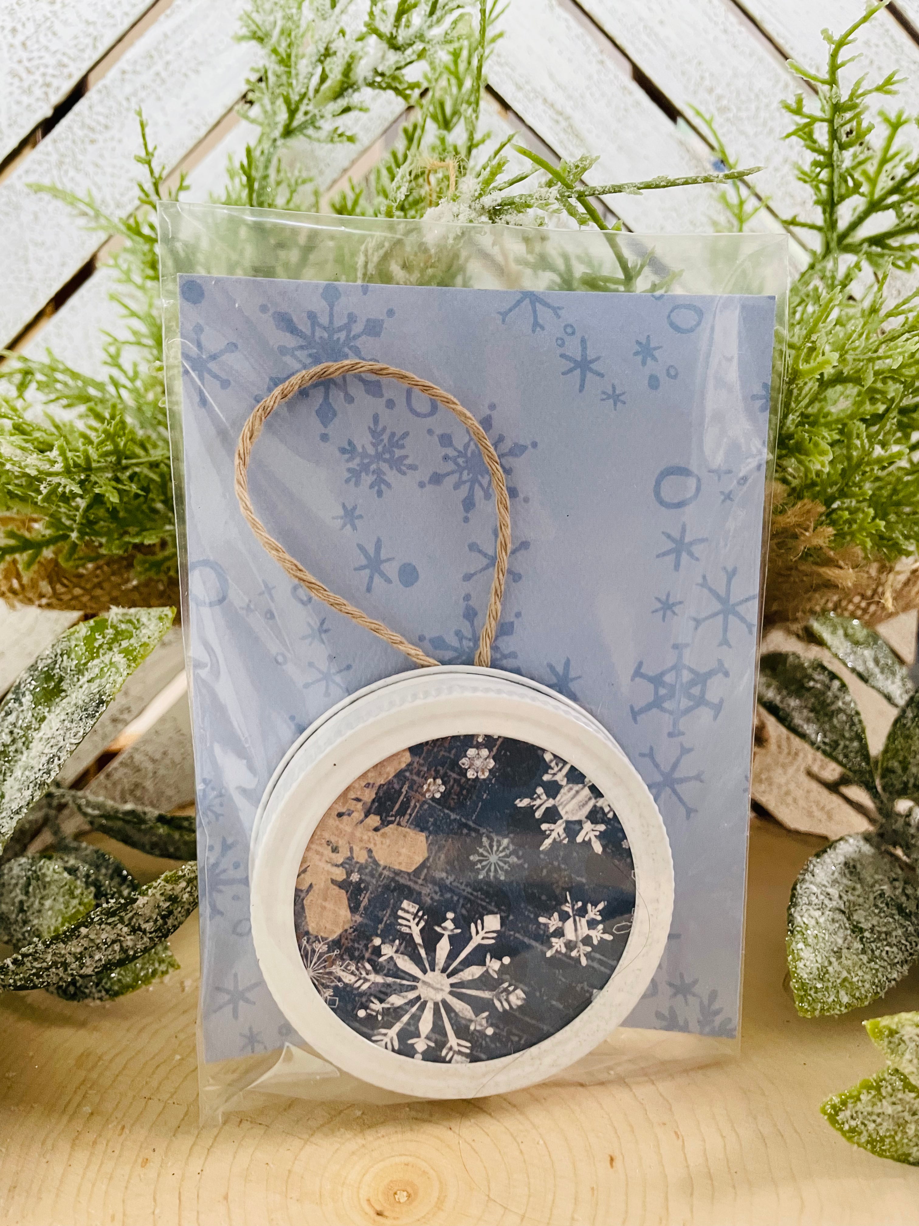 Canning lid Christmas ornament