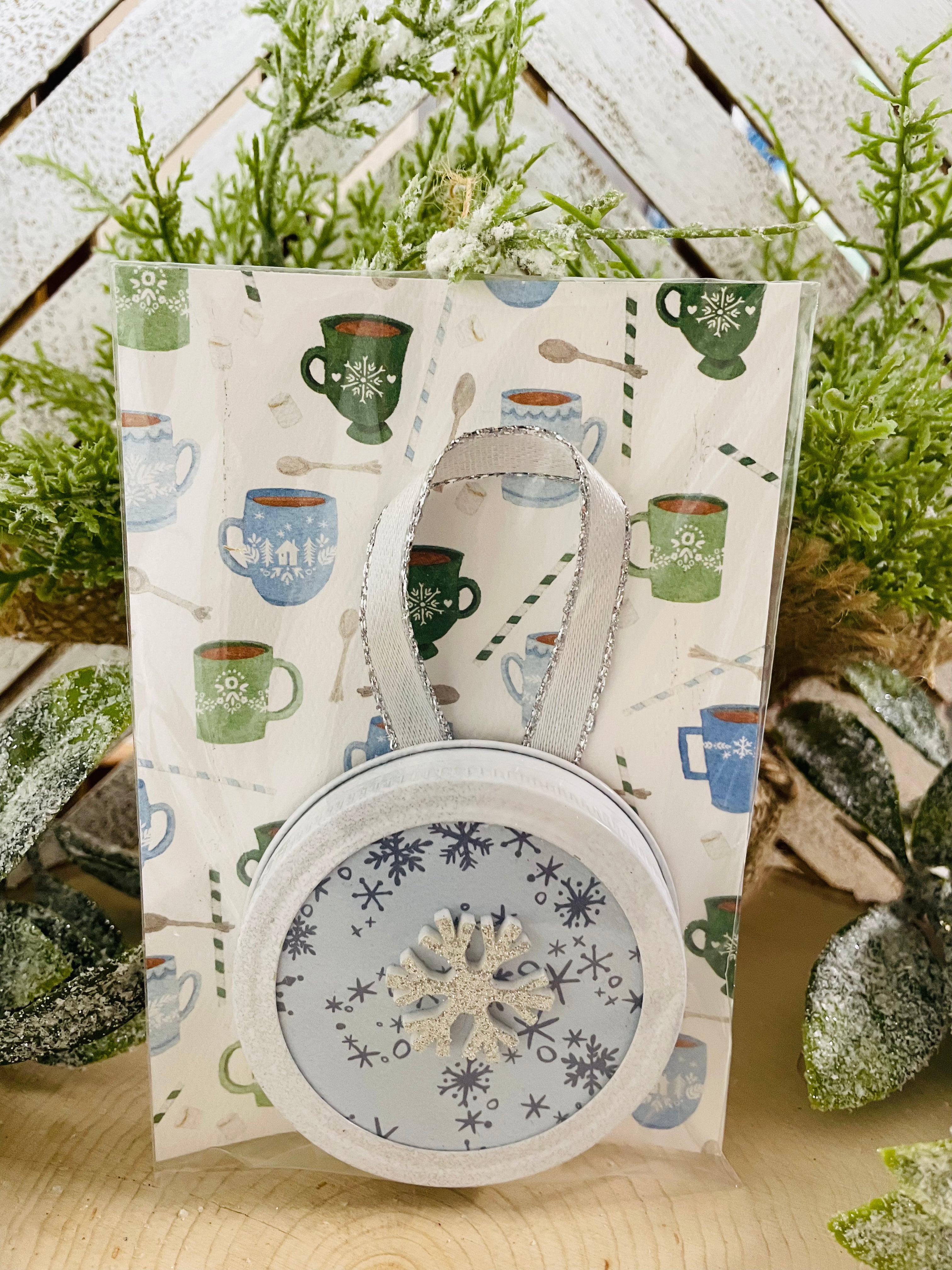 Canning lid Christmas ornament